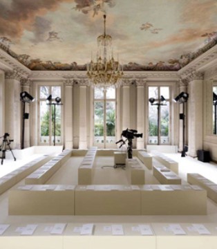Valentino `ЭhI