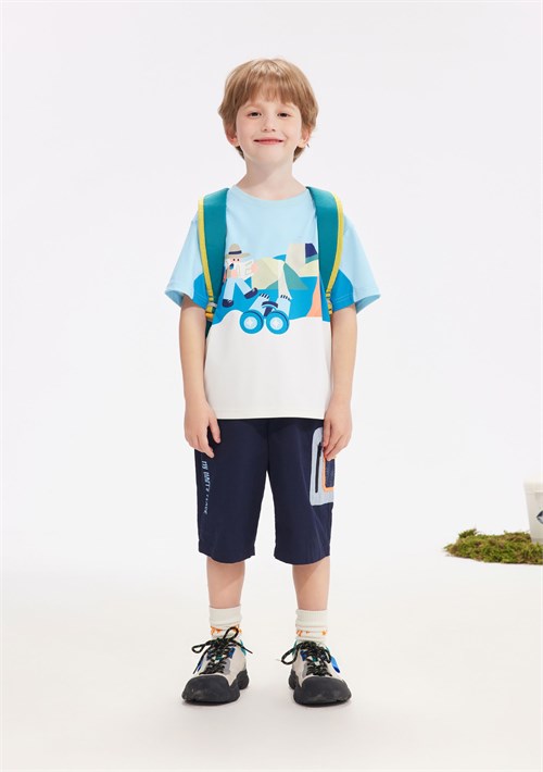 马骑顿童装夏日新款 多种缤纷色彩 与孩子一起感受疗愈身心的美好心情