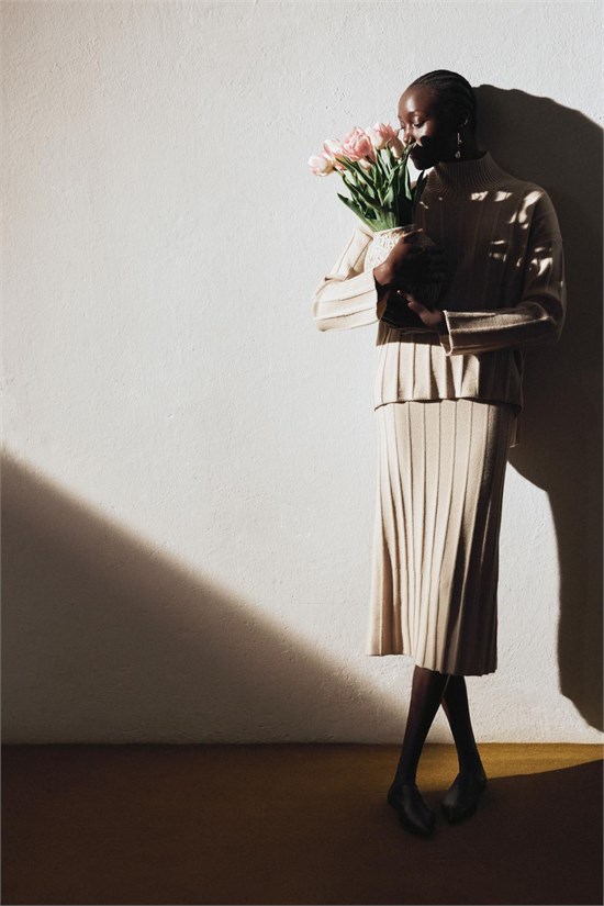 Max Mara 2023 Leisure 系列：打造秋冬质感衣橱