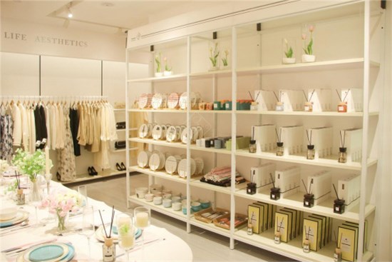 1500+女装店，2023加盟37°生活美学值得选择！