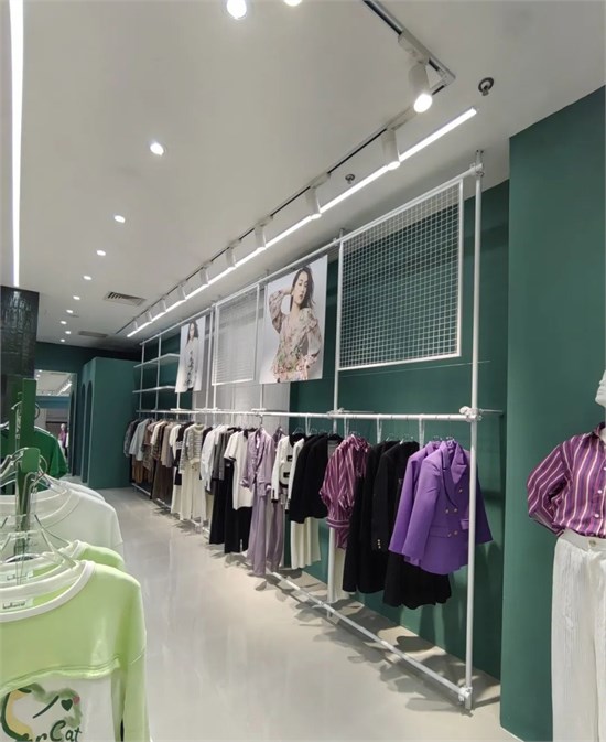 LAETHER CAT皮猫店铺升级 充满艺术气息的门店空间