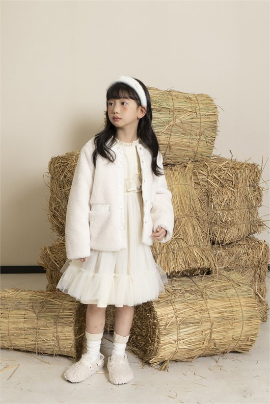 豆豆衣橱童装 小小名媛的优雅穿搭建议