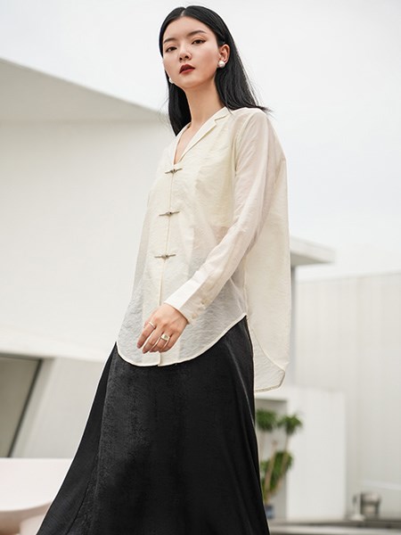 CRIO新品来袭 简约时髦的女装穿搭