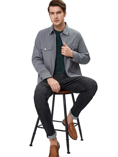 鳄鱼皮匠秋季男装新品：成熟优雅的都市魅力