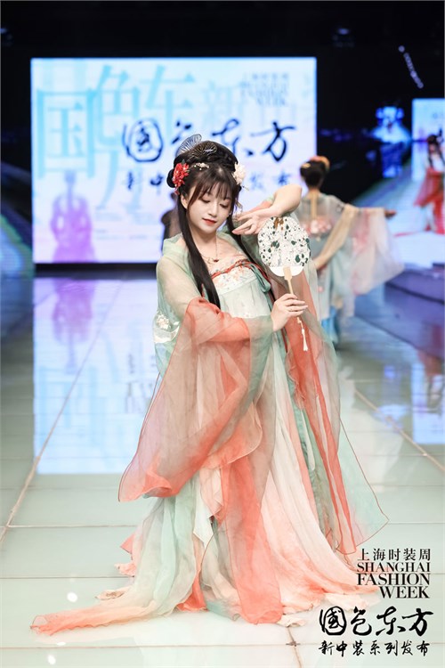 全国大学生服装设计和服装表演职业技能大赛在沪启动