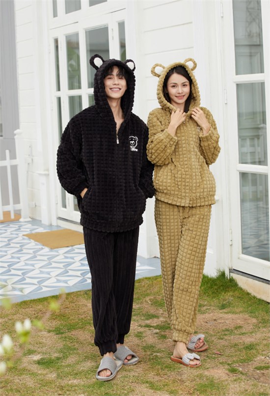 女人心 秋日里的甜蜜家居时光 情侣家居服的新篇章