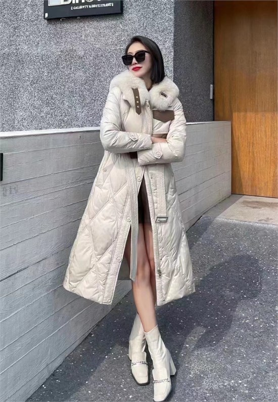 右立方 冬日羽绒新品 让你温暖如春