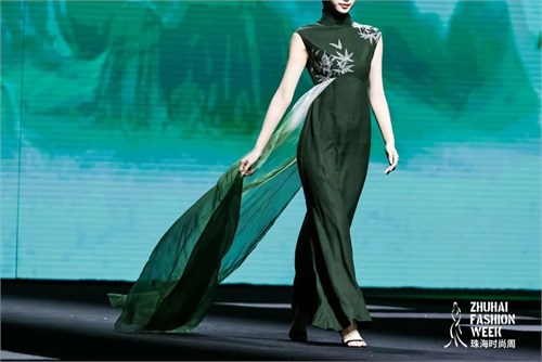 2023珠海时尚周丨非遗时尚融合大秀惊艳登场，岭南新造展千年之美