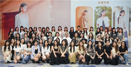 Keeping U第三期《品牌销冠专业形象力训练营》**收官