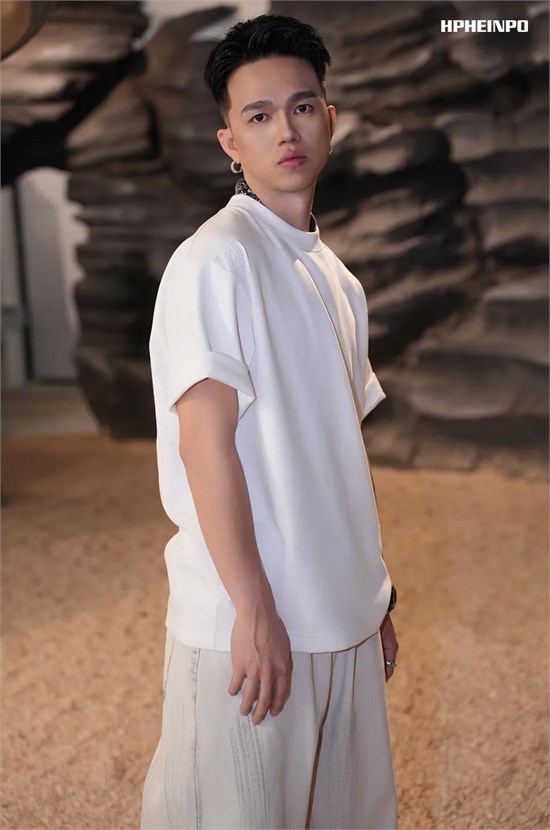 漢朴 以现代艺术设计绘制型男之选 