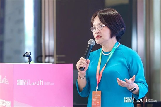 我会联合主办的第32届中国（杭州）国际纺织服装供应链博览会开幕