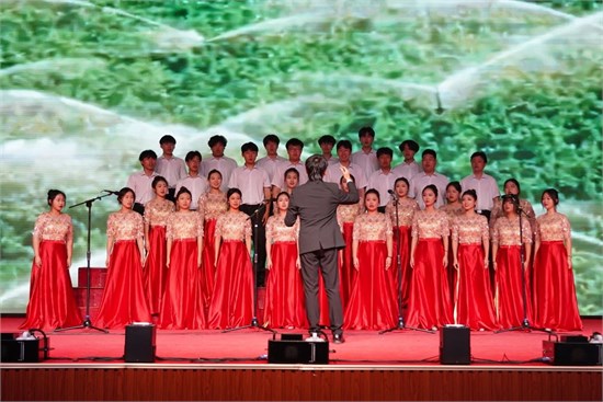 山东服装职业学院第二十一届校园文化艺术节闭幕式举行