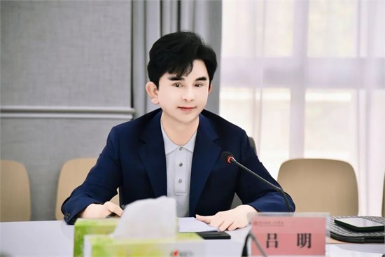 我校召开新学年“人才强校”战略推进会暨新学期重点工作部署会