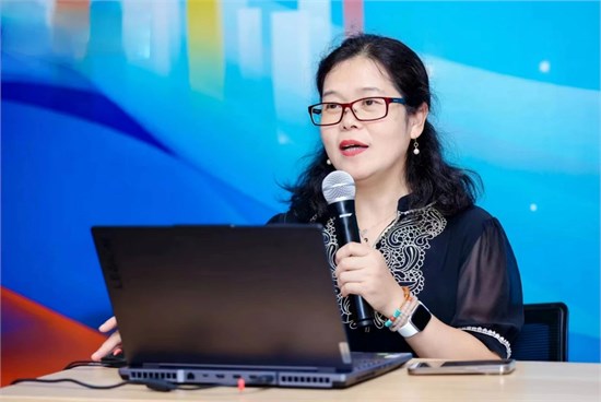 这个招商引资推介会为新疆纺织服装产业发展注入新动能