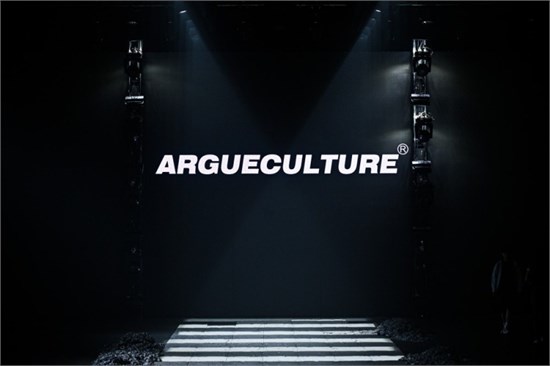 梦幻之夜·荣耀启航 ARGUECULTURE品牌璀璨绽放  首秀圆满成功‌