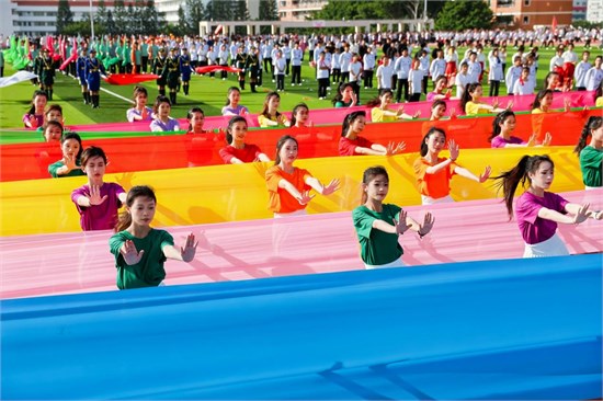 泉州纺织服装职业学院举行第十九届田径运动会开幕式