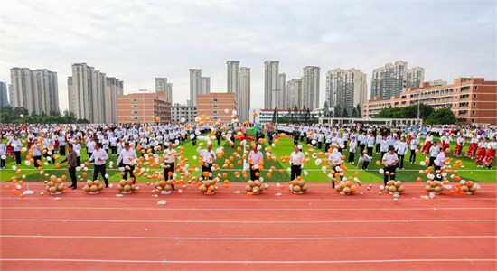 泉州纺织服装职业学院举行第十九届田径运动会开幕式