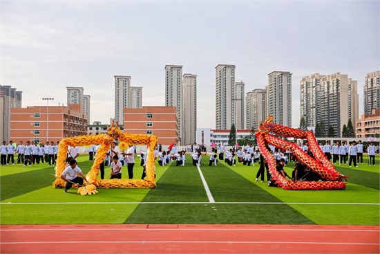 泉州纺织服装职业学院举行第十九届田径运动会开幕式