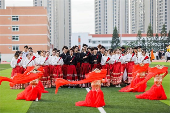 泉州纺织服装职业学院举行第十九届田径运动会开幕式