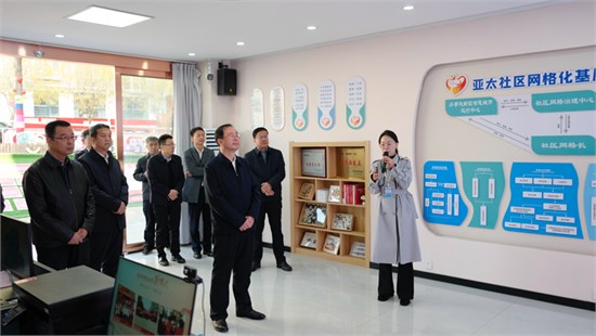 **部长到河南机电职业学院现场课堂调研