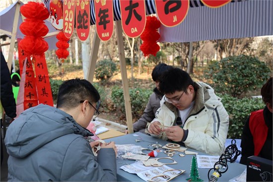 机电师生“花式”过元旦 多图带你感受超浓节日氛围