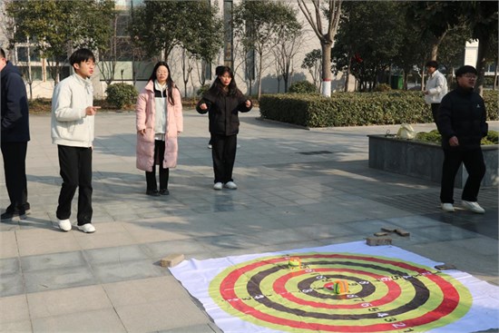 机电师生“花式”过元旦 多图带你感受超浓节日氛围