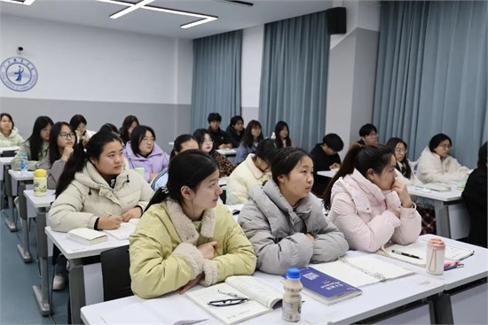 江西服装学院：春风化雨启新程 奋进拼搏看今朝