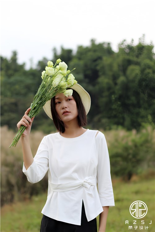 GLORY SEED荣子女装 拥抱烂漫早春