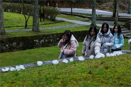 寻访红色足迹 江服师生井冈山红色研学之旅