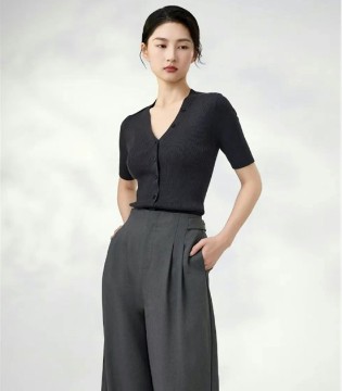禾等Helen Moda 入夏的通勤裝在這里選