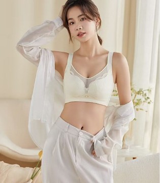 女人100新品新品 轻薄舒适 曲线自然生长