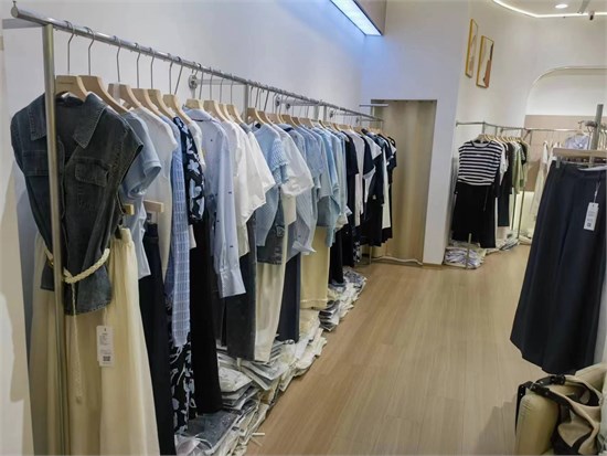罗曼可赋能江门女装店一年实现规模翻倍
