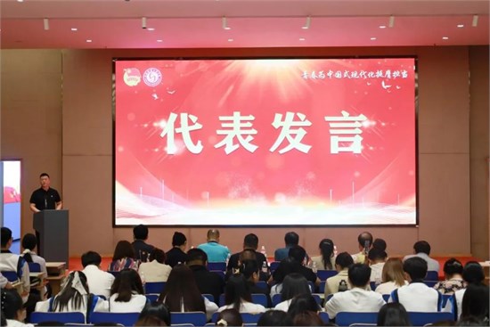 弘扬五四精神 担当时代使命  学校召开2025年五四表彰大会