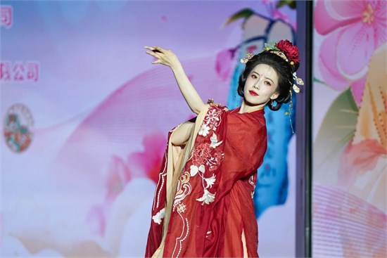 2025泰山海棠花开系列活动之“泰山海棠花神”评选活动