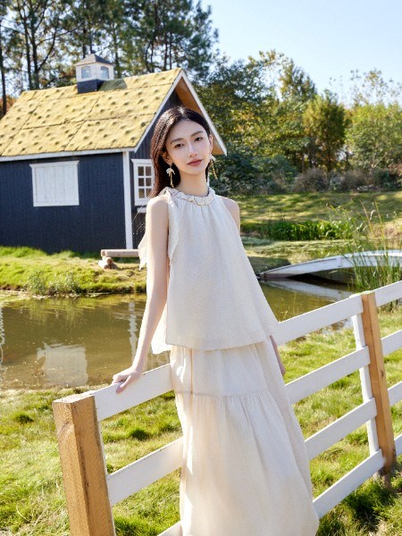 婕依妮520爱意特辑 走进夏日浪漫剧场