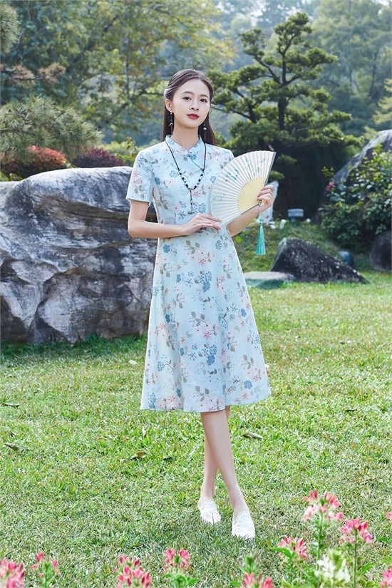 曼茜纱 茜纱飞曼 亚麻轻扬 粽夏生香！端午安康！