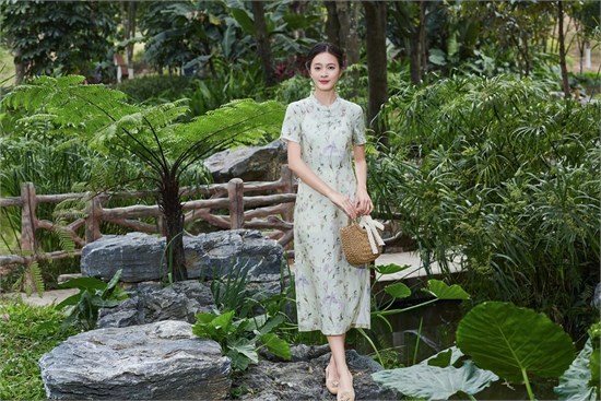 曼茜纱 茜纱飞曼 亚麻轻扬 粽夏生香！端午安康！