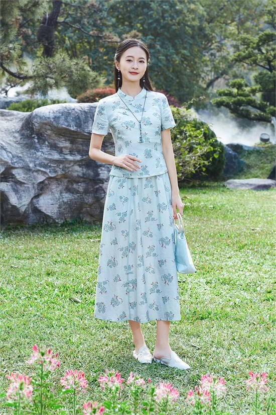 曼茜纱 茜纱飞曼 亚麻轻扬 粽夏生香！端午安康！