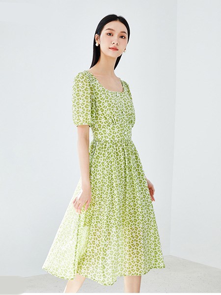 罗曼可2025夏日新品 悦动夏日轻盈节拍