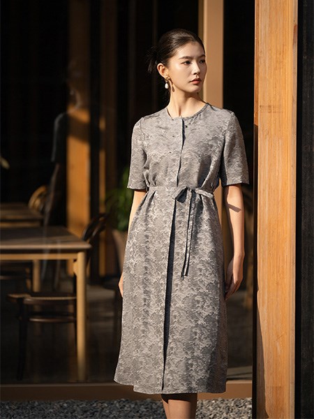 惠兰朵2025新品系列 得体端庄 韵味翩然