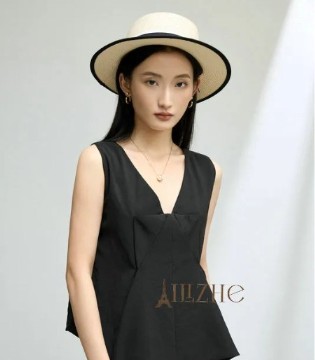 艾丽哲2025夏季 简约 是褪去浮华后的从容