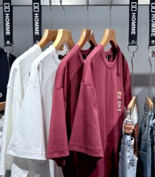 DD服饰 2025 服装威廉希尔中文网
的转折点在哪里？
