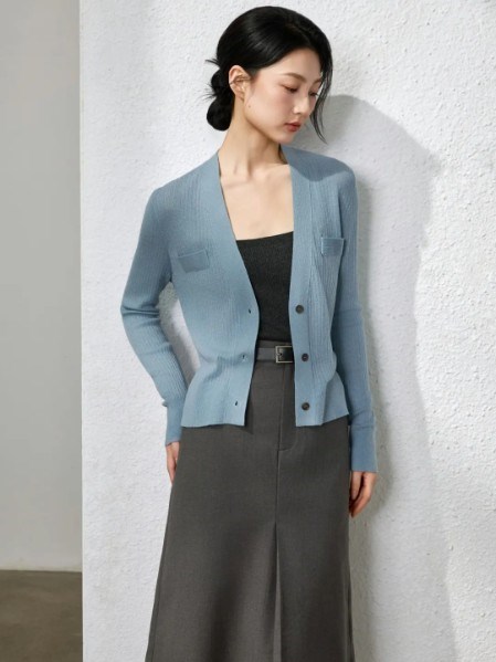 禾等Helen Moda 2025秋日絮语 清冷温柔 写就静美诗行