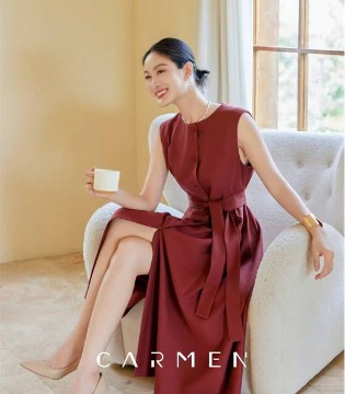 卡蔓 以高知美学解构秋日意境 智感深邃