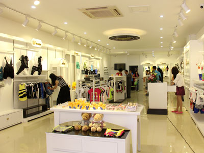 小熊哇噻店铺形象_小熊哇噻店铺_中国品牌服装网
