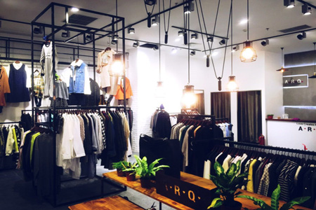 爱蕊崎店铺形象_爱蕊崎店铺_中国品牌服装网