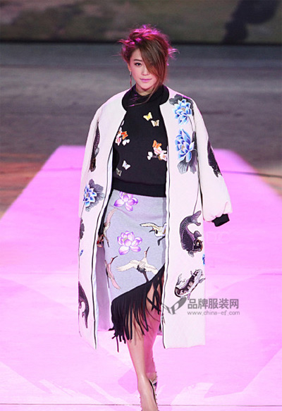 D2C女装2015秋冬新品464249,D2C女装品牌产