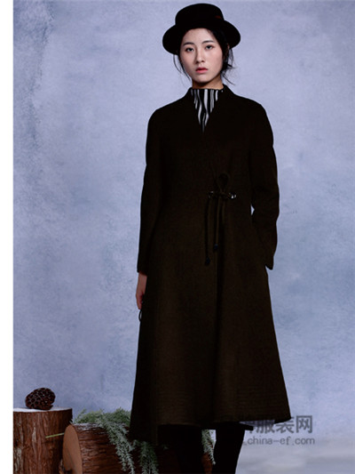 依丁可唯女装2016冬季新品黑色收腰大衣