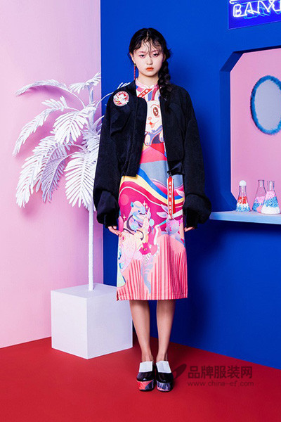 密扇女装2016秋冬新品