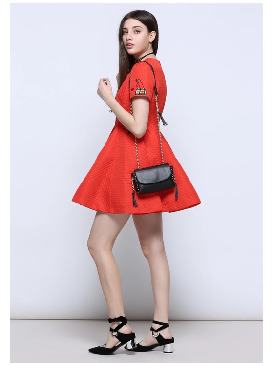 格蕾斯女装品牌折扣女装批发/品牌折扣女装走份